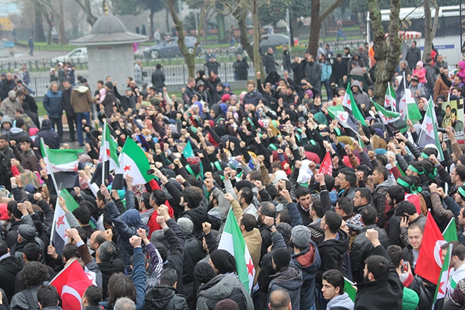 İstanbul’da Suriye İntifadasını Selamlama Yürüyüşü 11