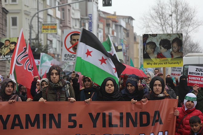 İstanbul’da Suriye İntifadasını Selamlama Yürüyüşü 36