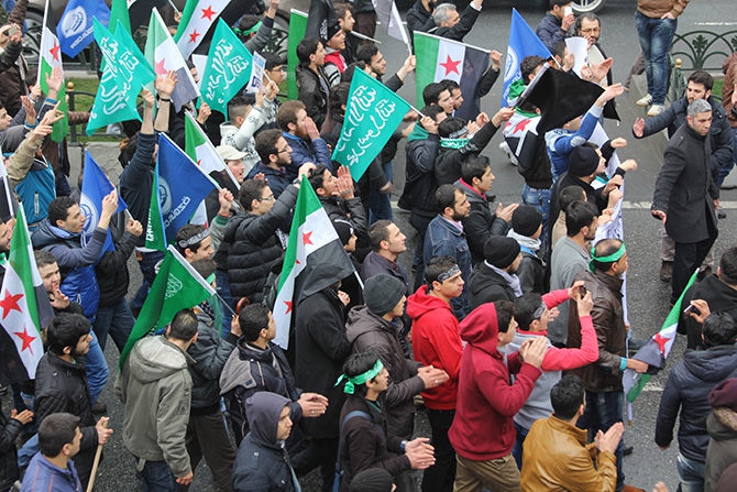 İstanbul’da Suriye İntifadasını Selamlama Yürüyüşü 37