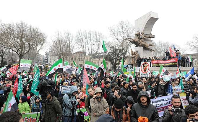 İstanbul’da Suriye İntifadasını Selamlama Yürüyüşü 8