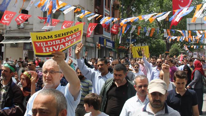 İstanbul’da İhvan Liderlerine Destek Yürüyüşü 22