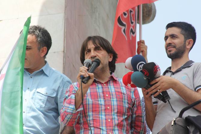 İstanbul’da İhvan Liderlerine Destek Yürüyüşü 32