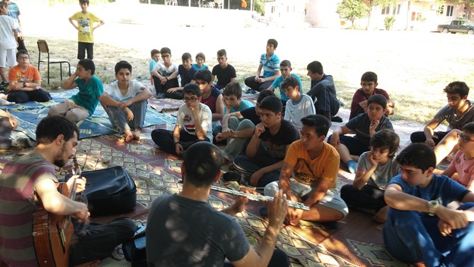 Özgür-Der Ortaokul-Lise Erkek Öğrenciler Yaz Kampı 9