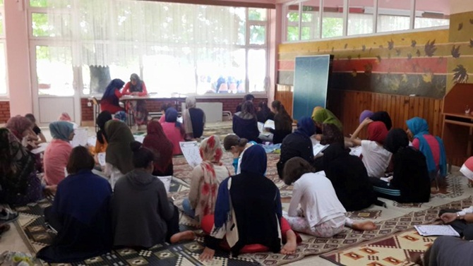 Özgür-Der Ortaokul-Lise Kız Öğrenciler Yaz Kampı 17