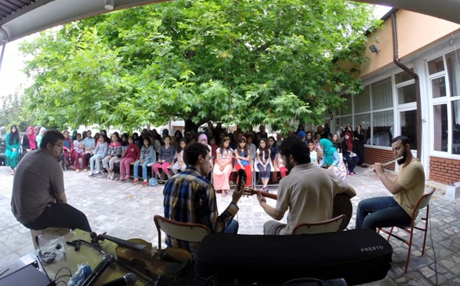 Özgür-Der Ortaokul-Lise Kız Öğrenciler Yaz Kampı 3