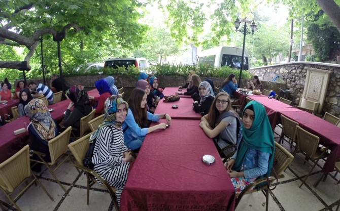 Özgür-Der Ortaokul-Lise Kız Öğrenciler Yaz Kampı 33