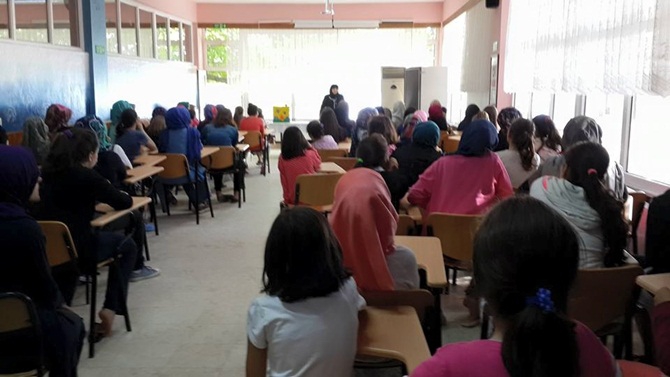 Özgür-Der Ortaokul-Lise Kız Öğrenciler Yaz Kampı 40