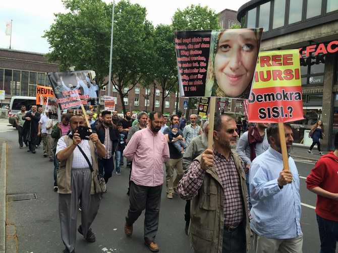 Almanya'da Katil Sisi'ye Lanet, İhvan'a Destek Yürüyüşü 12
