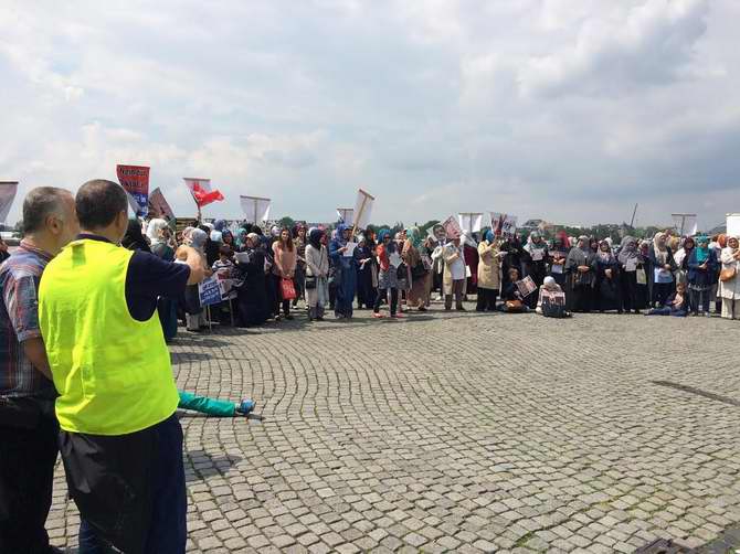 Almanya'da Katil Sisi'ye Lanet, İhvan'a Destek Yürüyüşü 17