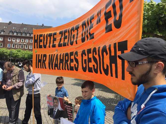 Almanya'da Katil Sisi'ye Lanet, İhvan'a Destek Yürüyüşü 18