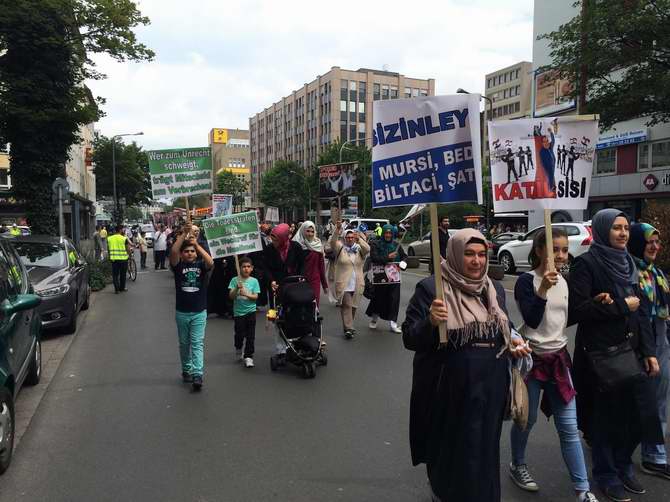 Almanya'da Katil Sisi'ye Lanet, İhvan'a Destek Yürüyüşü 8