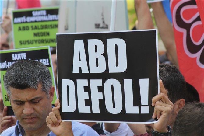 ABD'nin Suriye'deki Saldırıları Protesto Edildi 4
