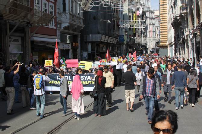 Rusya'nın Suriye Müdahalesi Protesto Edildi 12