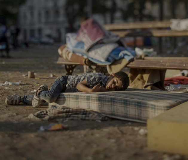 Suriye'nin Kayıp Neslinin Çocukları Uyurken Fotoğraflandı 2