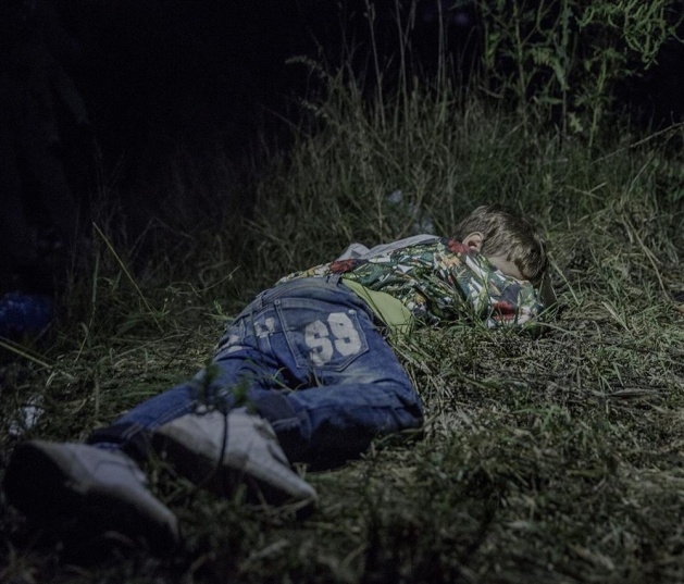 Suriye'nin Kayıp Neslinin Çocukları Uyurken Fotoğraflandı 4