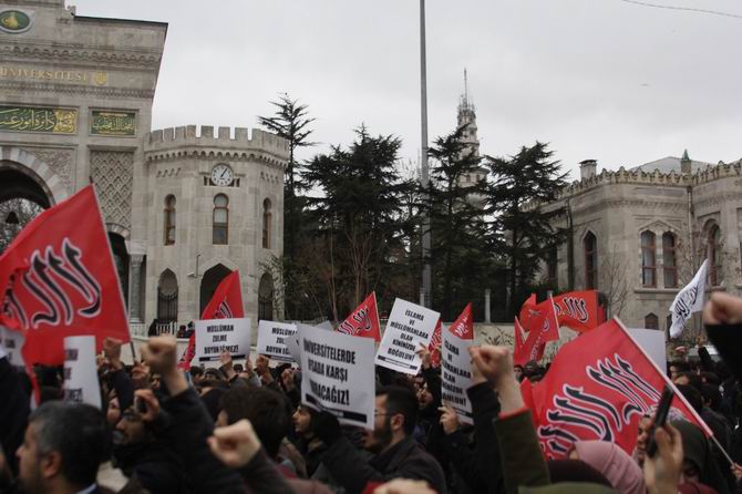 Sol Saldırganlık Beyazıt Meydanı’nda Protesto Edildi! 16