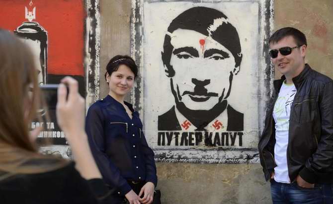 İşgali ve Zulmü Duvarlara Yazdılar 7