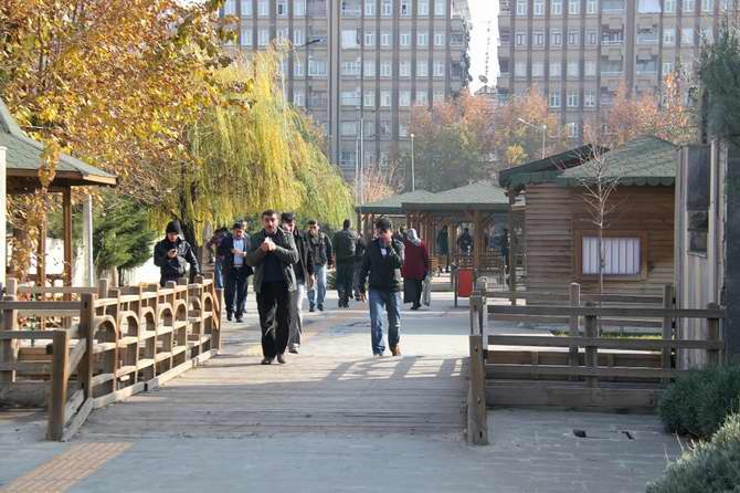 Diyarbakır Halkı HDP'nin Yürüyüşüne Destek Vermedi 11