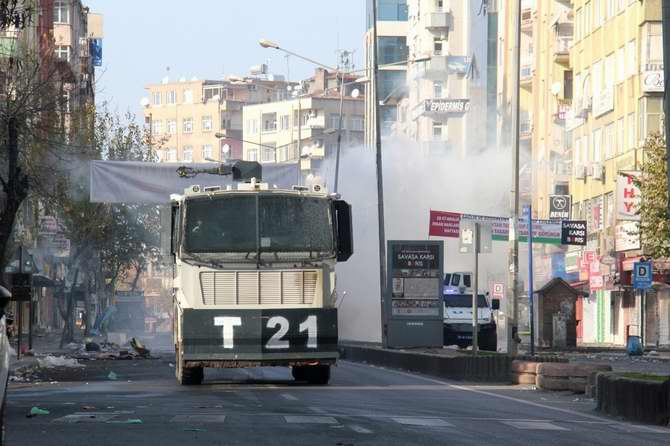 Diyarbakır Halkı HDP'nin Yürüyüşüne Destek Vermedi 2