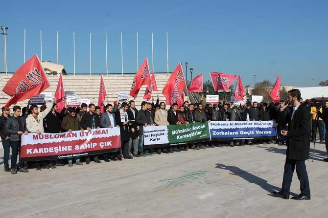 Solcu Çeteler Erzurum ve Bursa'da Protesto Edildi 2
