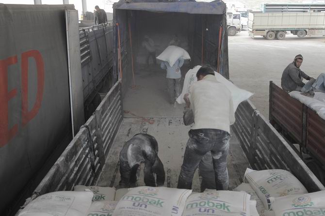 Un Kampanyasında 3 Tır Daha Suriye'ye Ulaştı 3