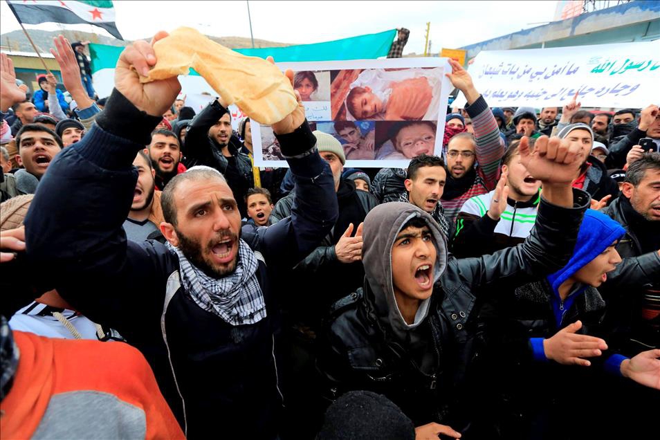 Lübnan-Suriye Sınırında Madaya Protestosu 3
