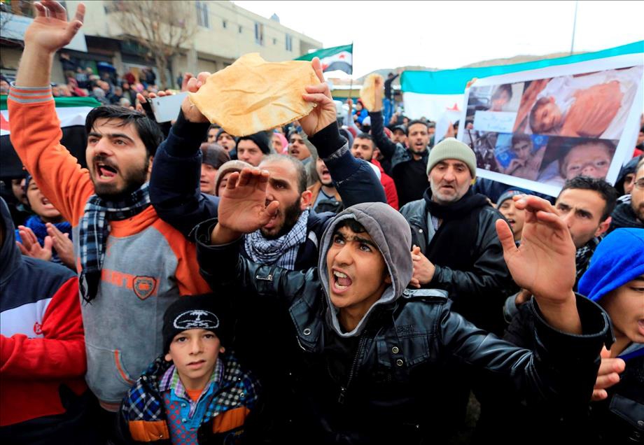 Lübnan-Suriye Sınırında Madaya Protestosu 4
