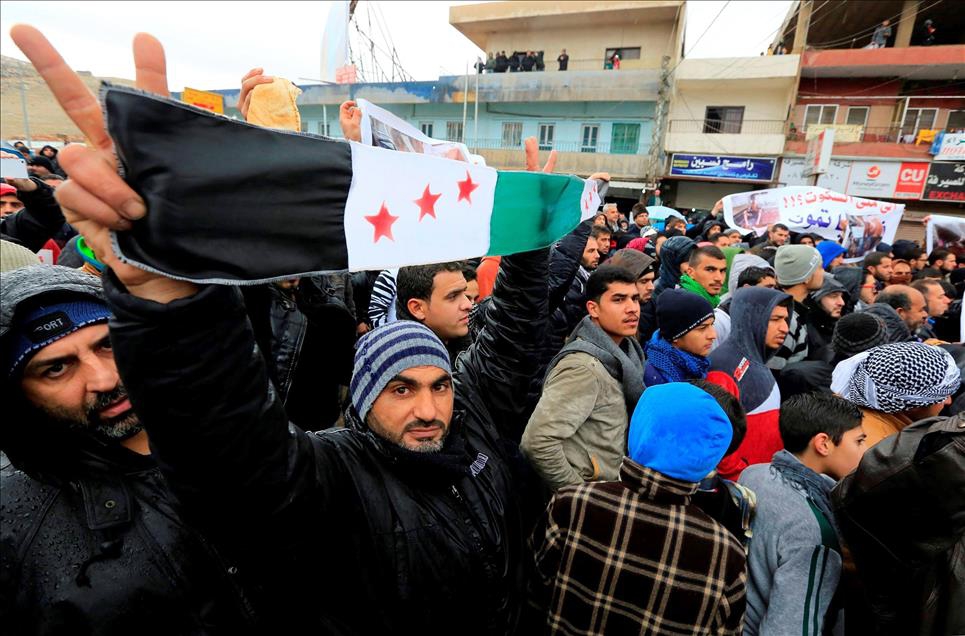 Lübnan-Suriye Sınırında Madaya Protestosu 8