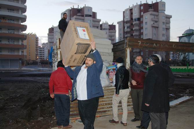 Sur Halkına Yardımlar Devam Ediyor 6