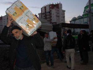 Sur Halkına Yardımlar Devam Ediyor