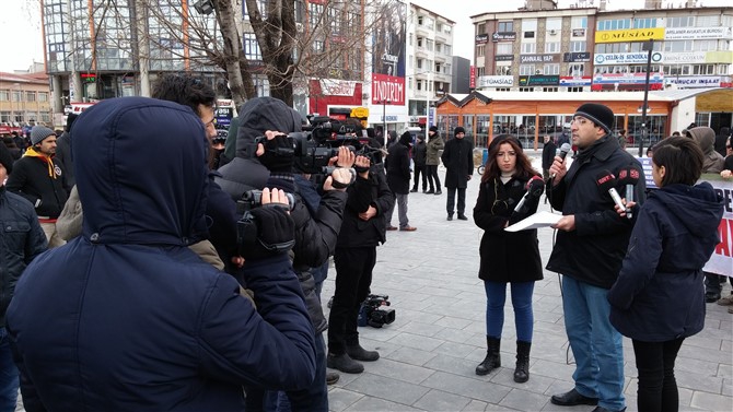 Sivas Özgür-Der Esed-İran-Rusya'nın Halep Kuşatmasını protesto Etti 6