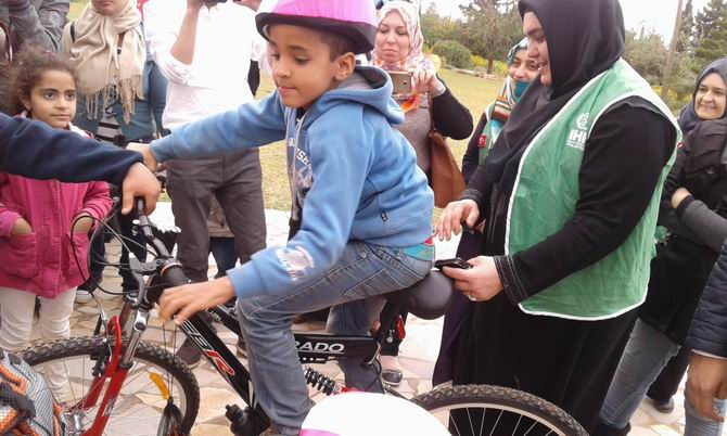 Tunus’ta Yetimlerle Dayanışma Günleri 18