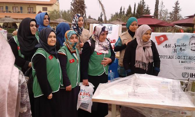 Tunus’ta Yetimlerle Dayanışma Günleri 20