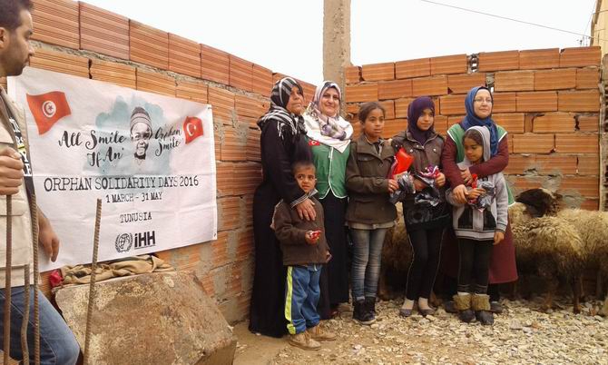 Tunus’ta Yetimlerle Dayanışma Günleri 3