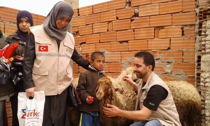Tunus’ta Yetimlerle Dayanışma Günleri 4