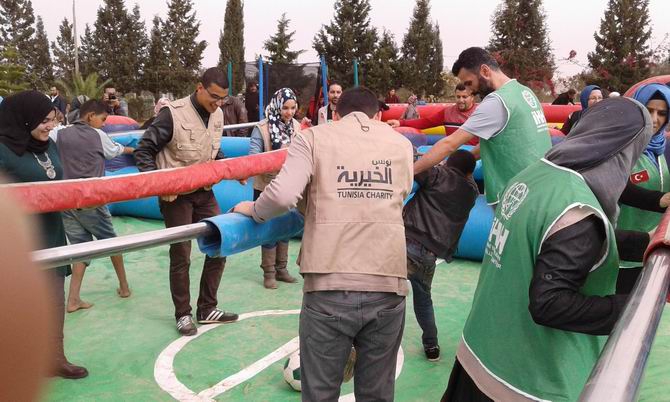 Tunus’ta Yetimlerle Dayanışma Günleri 7