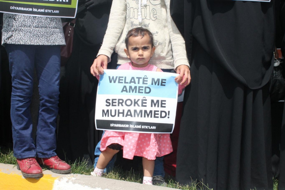 LGBTİ Sapkınlığına Geçit Verilmedi! 9