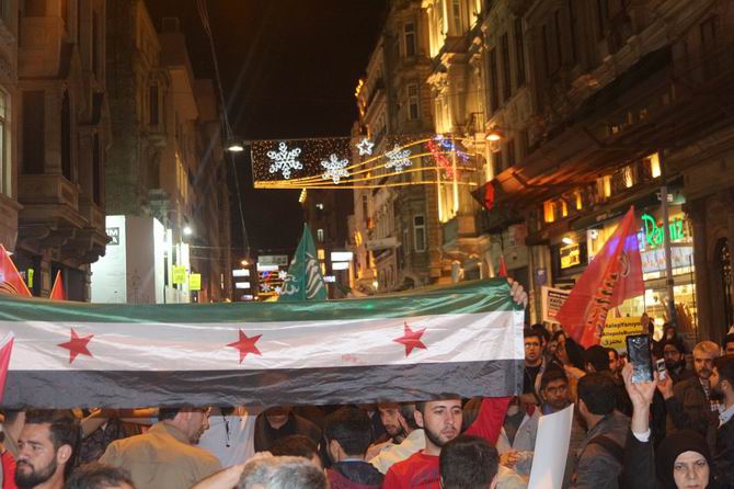 Halep'teki Katliamlara İstanbul'da Protesto 13