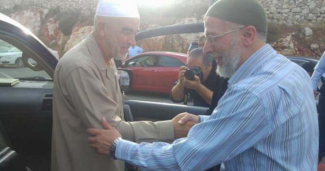 Şeyh Raid Salah Sevenleriyle Vedalaştı 3