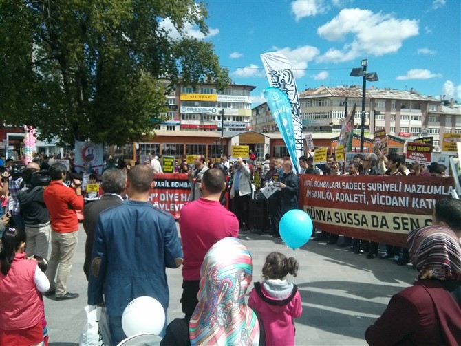 Halep'teki Katliamlar Sivas'ta Protesto Edildi 11