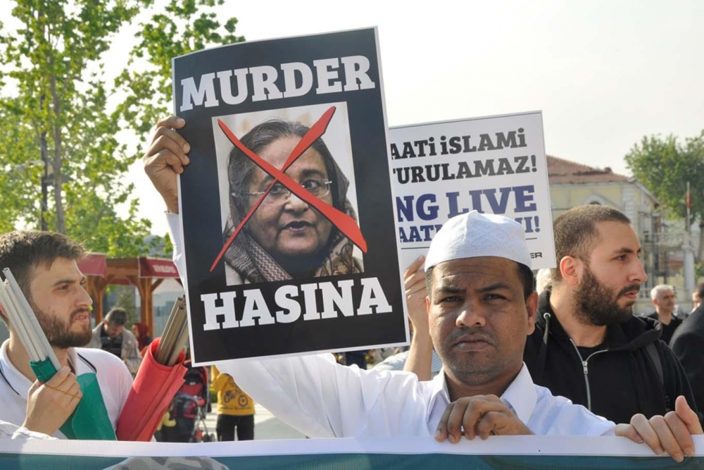 Fatih Camii’nde Rahman Nizami İçin Gıyabî Cenaze Namazı Kılındı 21