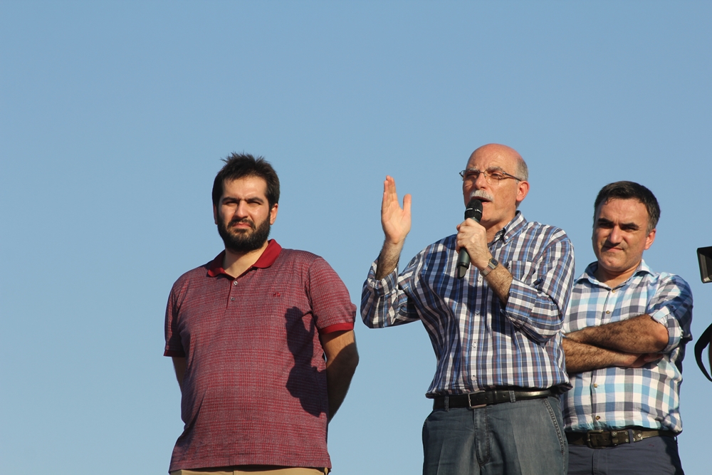 Darbe Kalkışması İstanbul'da Protesto Edildi 25