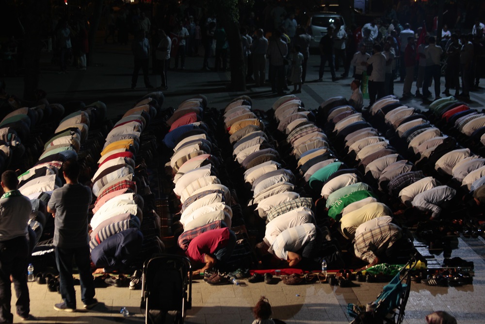 Darbeye Karşı Direniş Saraçhane’de Selamlandı! 9