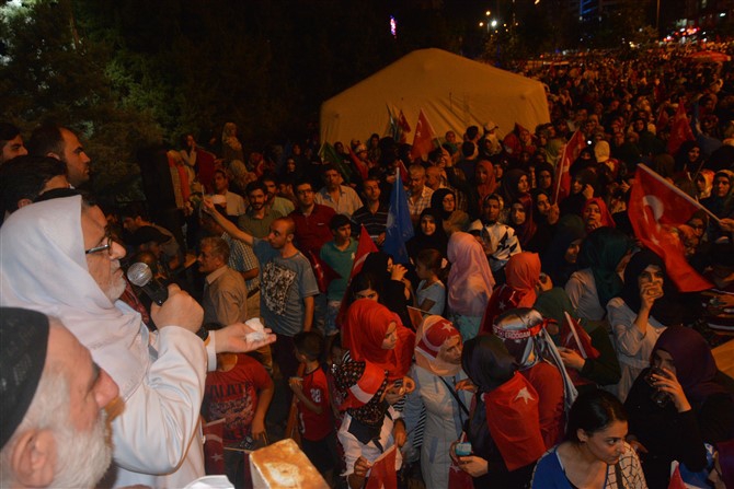 Batman'da 15 Temmuz Direnişinden Kareler 23