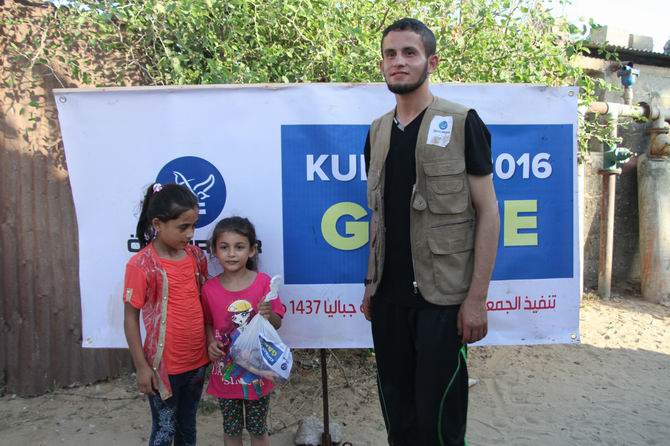 Özgür-Der Mensuplarının Kurbanları Gazze'de Kesildi 16