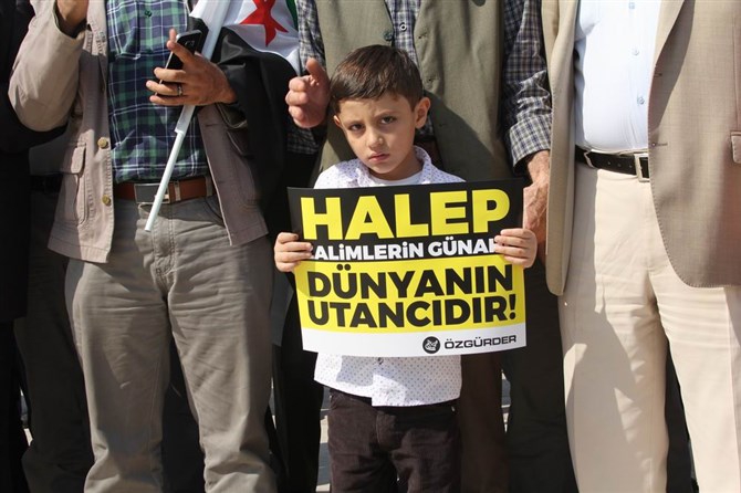 Halep Katliamı İstanbul’da Lanetlendi 6