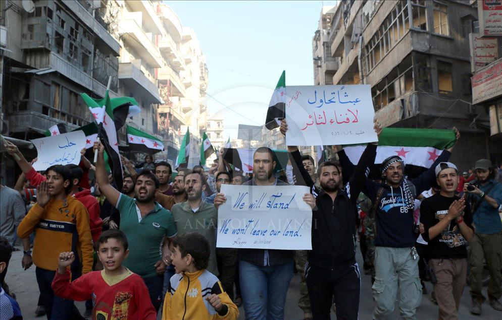 Halepliler Esed ve Rusya'yı Protesto Etti 1