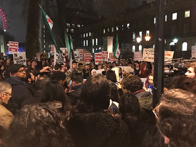 Londra'da Bir Gecede İki Suriye Eylemi 16