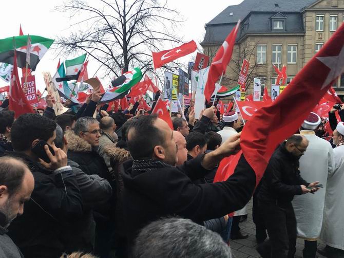 Halep'teki Katliamlar Almanya’da Protesto Edildi! 15