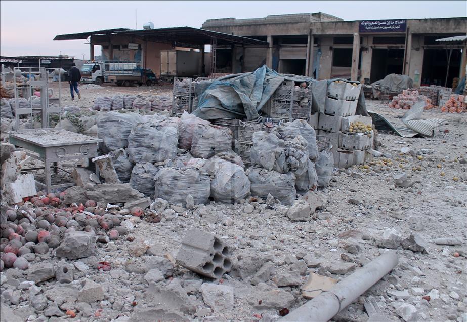 Esed Güçleri İdlib’e Saldırdı: 10 Sivil Hayatını Kaybetti! 1